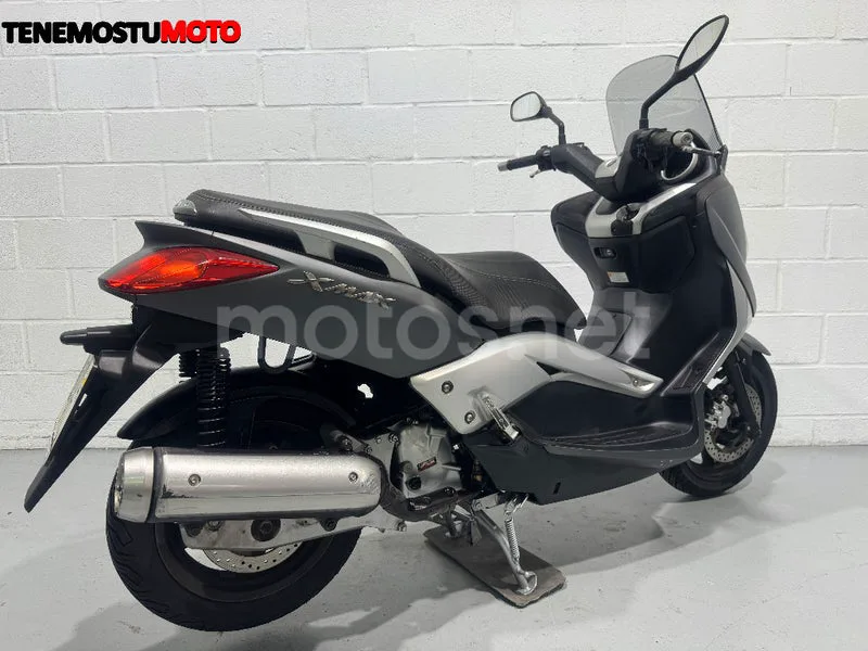 Yamaha XMAX 125 - Vista 5