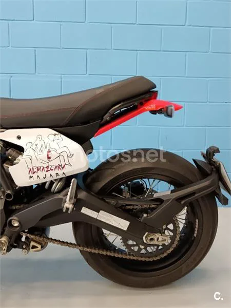 Ducati Scrambler - Vista 11