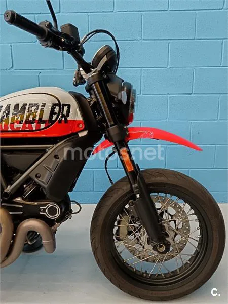 Ducati Scrambler - Vista 6