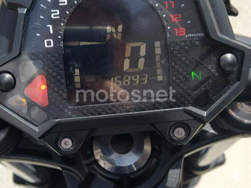Kawasaki Z650 - Vista 4