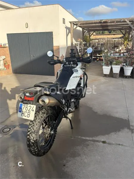 KTM 990 Adventure - Vista 6