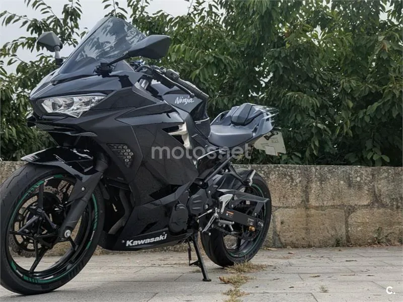 Kawasaki Ninja 400 5400 € 2018 Pontevedra - 2