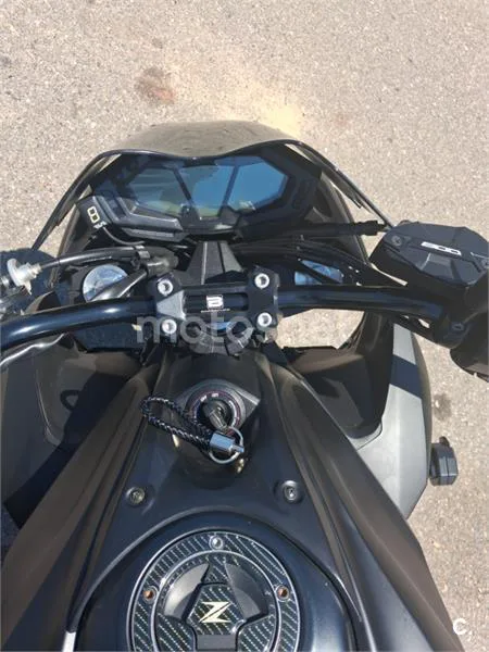 Kawasaki Z800 - Vista 4