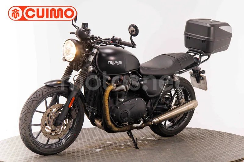 Triumph Street Twin - Vista 18