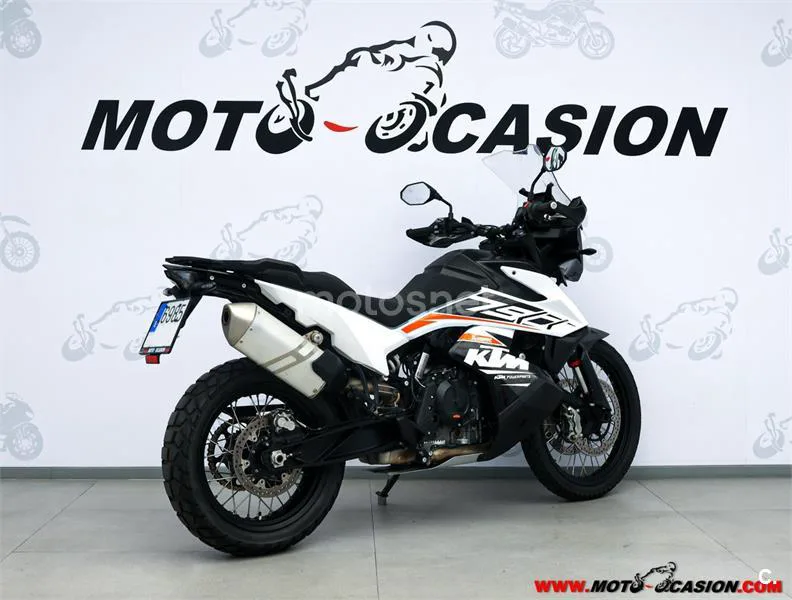 KTM 790 – Vista 3