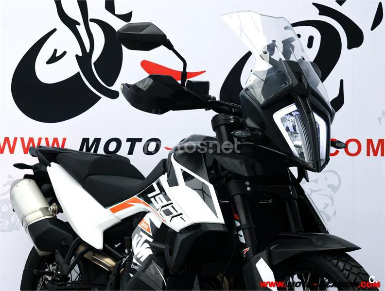 KTM 790 – Vista 4