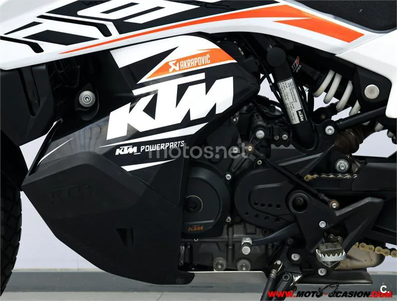 KTM 790 – Vista 10