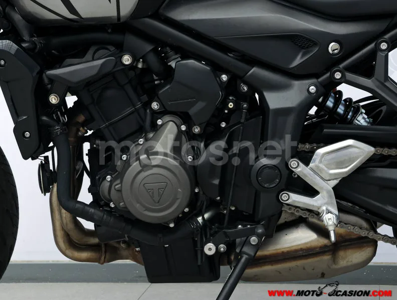Triumph Trident 660 - Vista 9