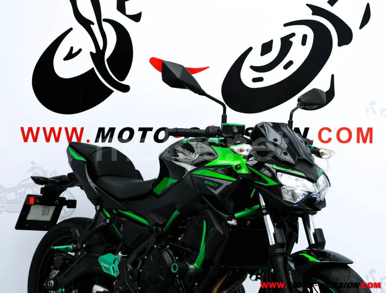Kawasaki Z650 - Vista 4
