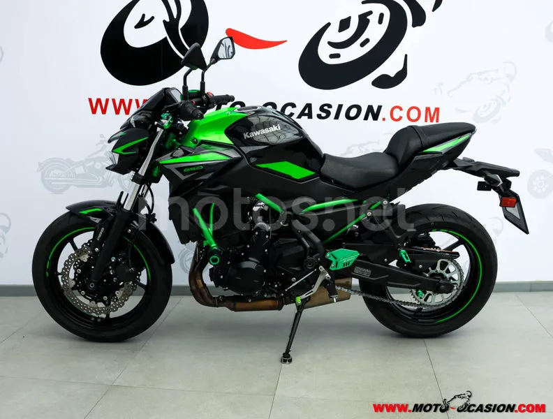 Kawasaki Z650 - Vista 7