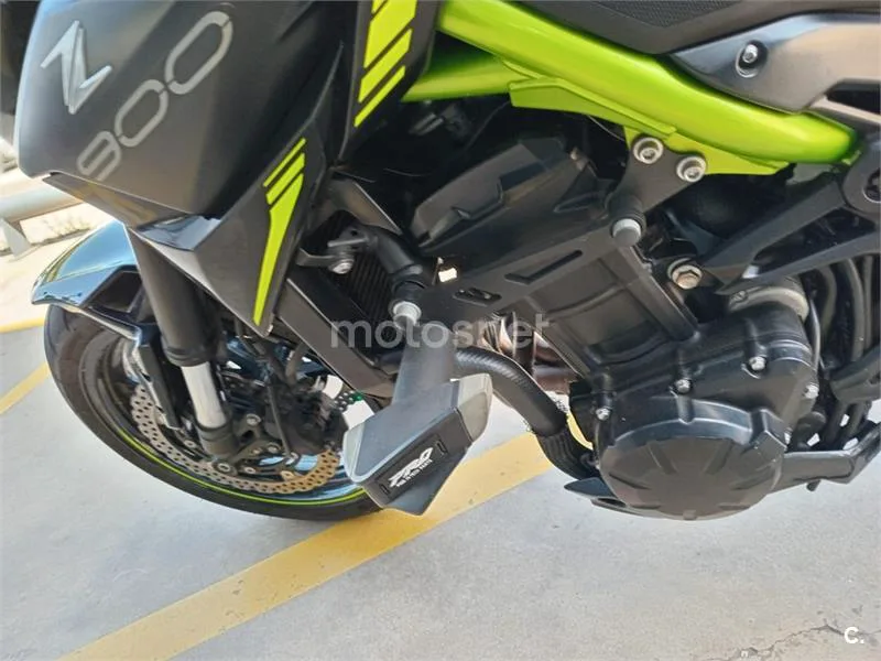 Kawasaki Z900 - Vista 6