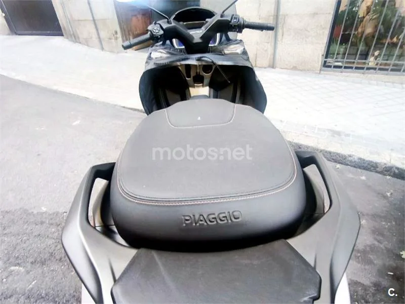 Piaggio MP3 530 Exclusive - Vista 4