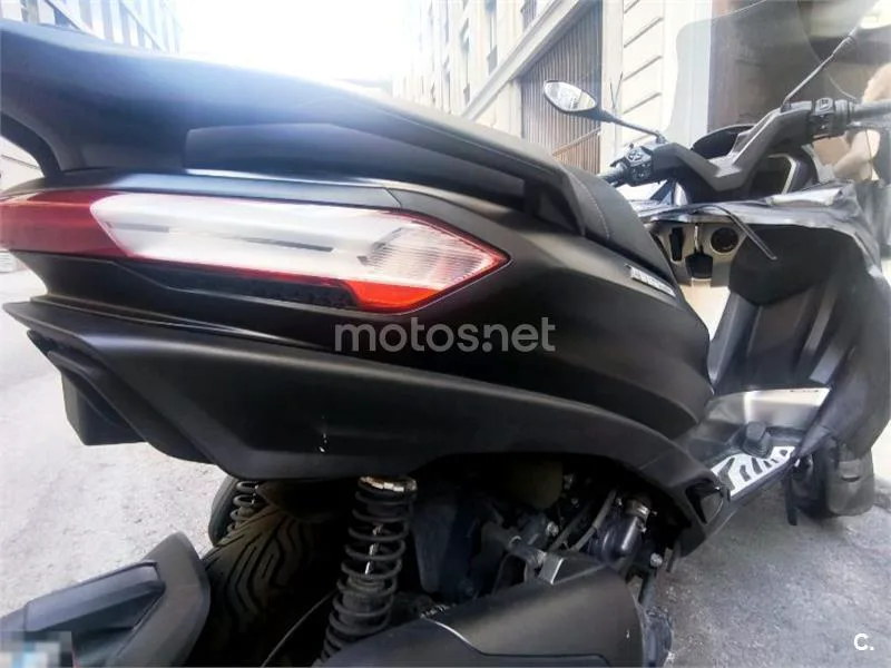 Piaggio MP3 530 Exclusive - Vista 6