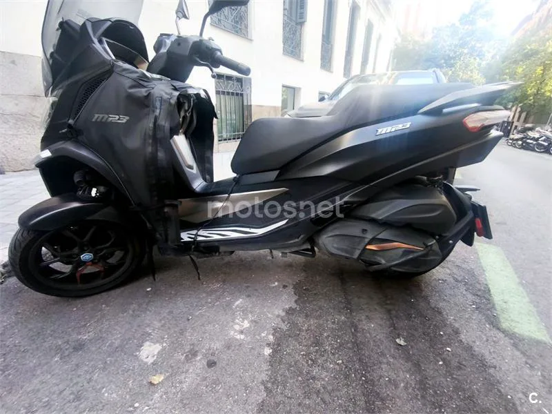 Piaggio MP3 530 Exclusive - Vista 9