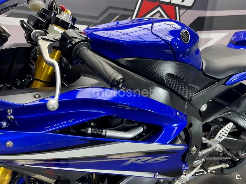 Yamaha YZF-R6 - Vista 23