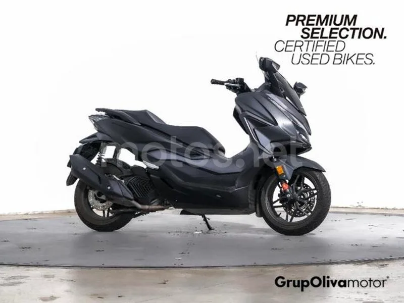 Honda Forza 125 - Vista 5