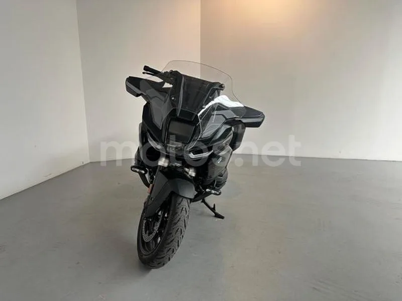 BMW R 1300 RT - Vista 3