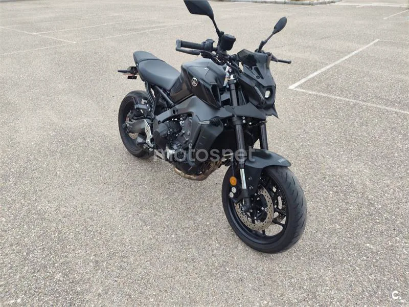 Yamaha MT-09 8850 € 2023 Valladolid - 1
