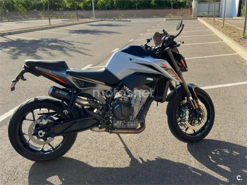 KTM 790 – Vista 3