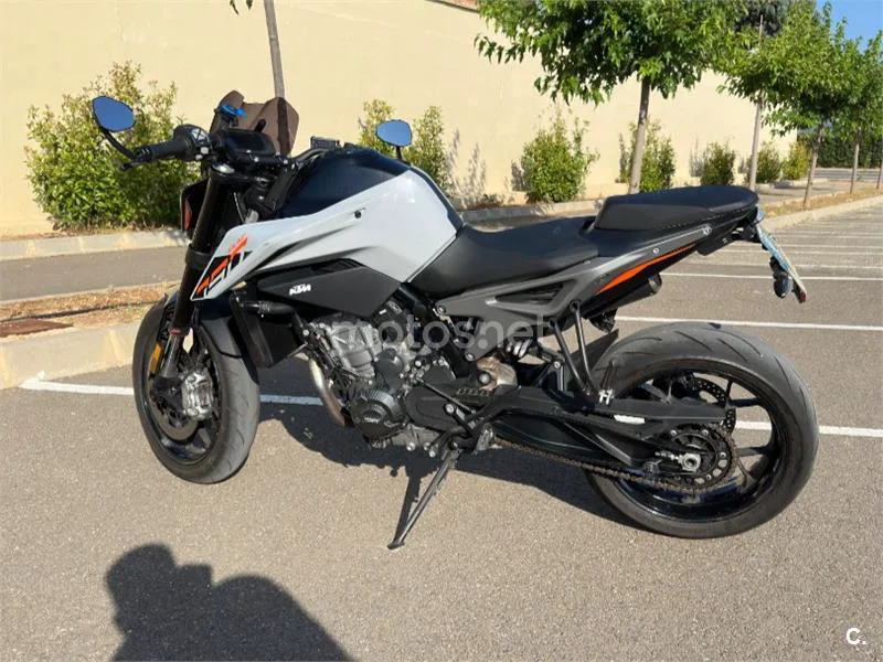 KTM 790 – Vista 5