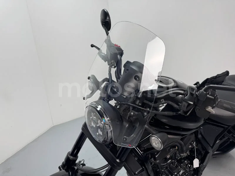 Honda Rebel 1100 - Vista 13