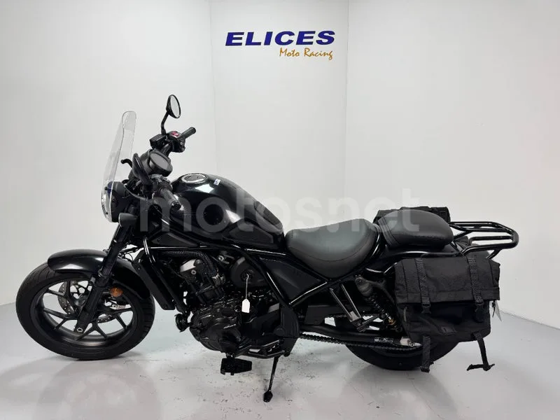 Honda Rebel 1100 - Vista 3