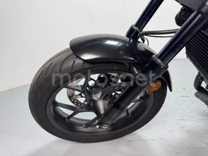 Honda Rebel 1100 - Vista 5