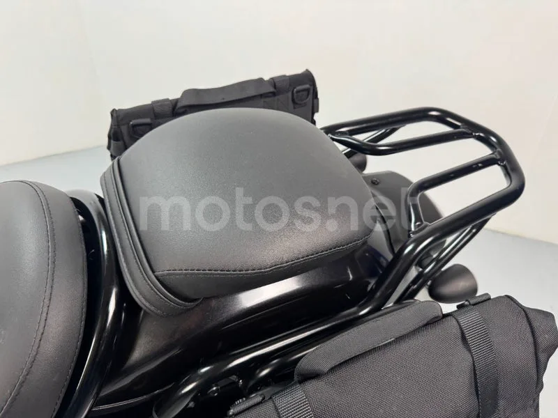 Honda Rebel 1100 - Vista 10