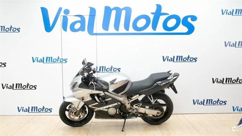 Honda CBR600F - Vista 5