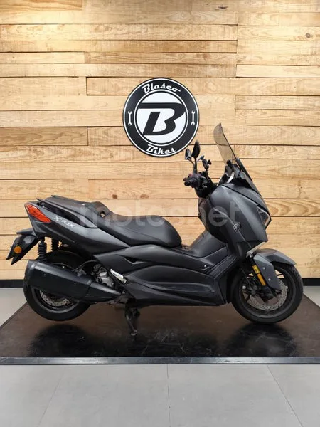 Yamaha XMAX 300 3699 € 2020 Zaragoza - 1