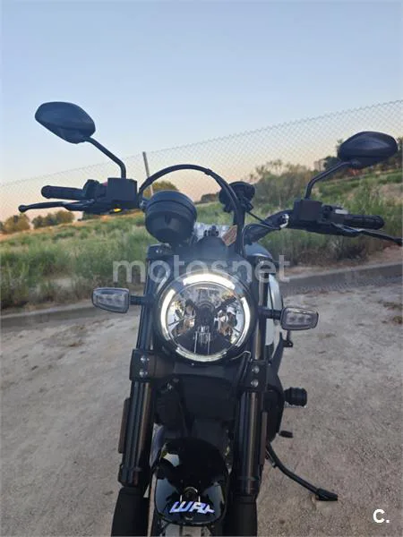 Ducati Scrambler – Vista 8