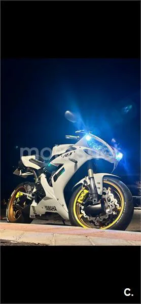 Yamaha YZF-R1 10.999 € 2006 Madrid - 1