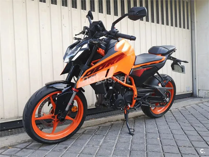 KTM 390 – Vista 4