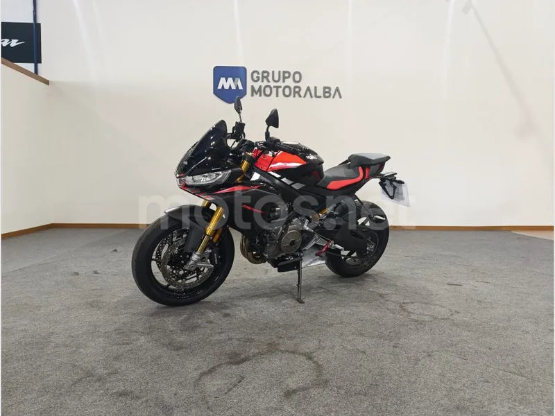 Aprilia Tuono 660 - Vista 3