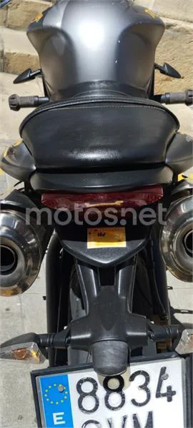 Triumph Street Triple R - Vista 4