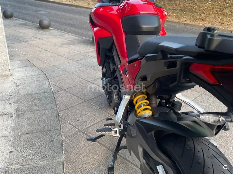 Ducati Multistrada - Vista 4