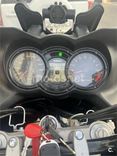 Suzuki V-Strom 650 3500 € 2008 Sevilla - 1
