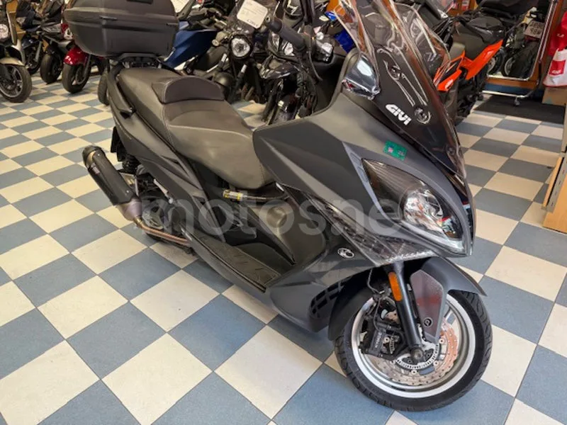 Kymco Xciting 400 - Vista 9