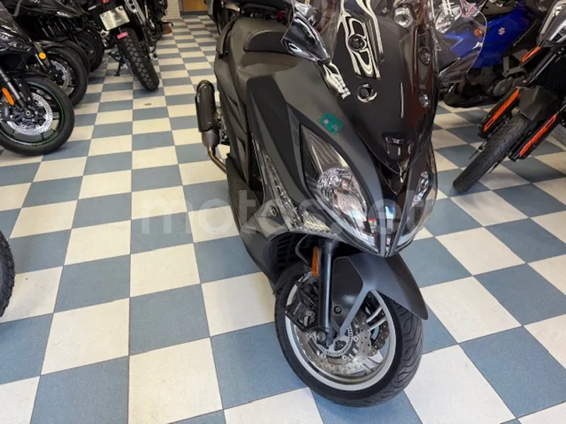 Kymco Xciting 400 - Vista 10