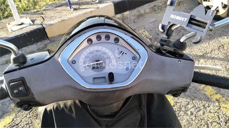 Piaggio Liberty 125 – Vista 3