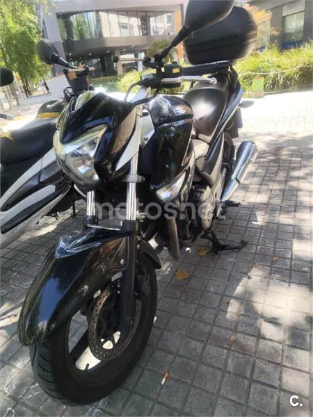 Suzuki Inazuma 250 1500 € 2014 Barcelona - 1