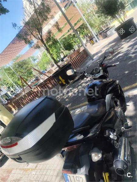 Suzuki Inazuma 250 - Vista 5