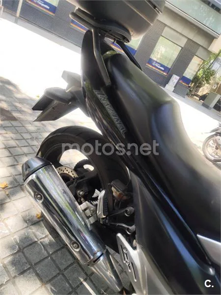 Suzuki Inazuma 250 - Vista 9