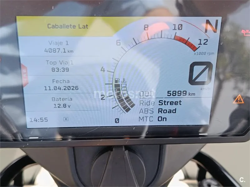 KTM 390 – Vista 4