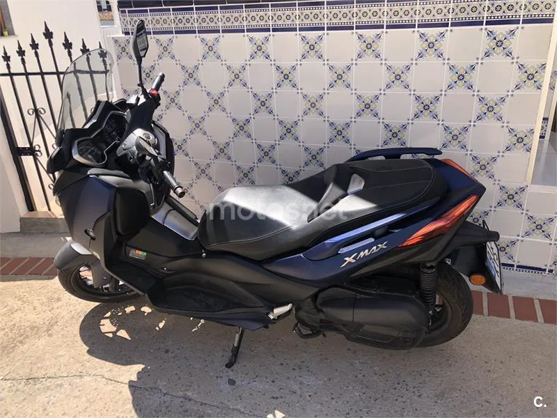 Yamaha XMAX 125 - Vista 3