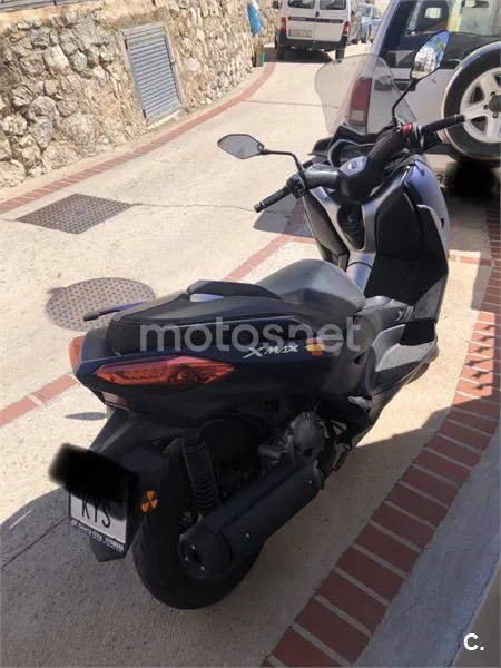 Yamaha XMAX 125 - Vista 5