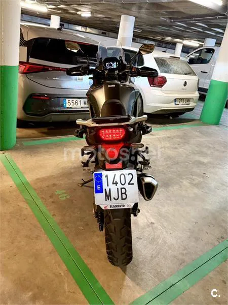 Honda XL750 Transalp - Vista 3
