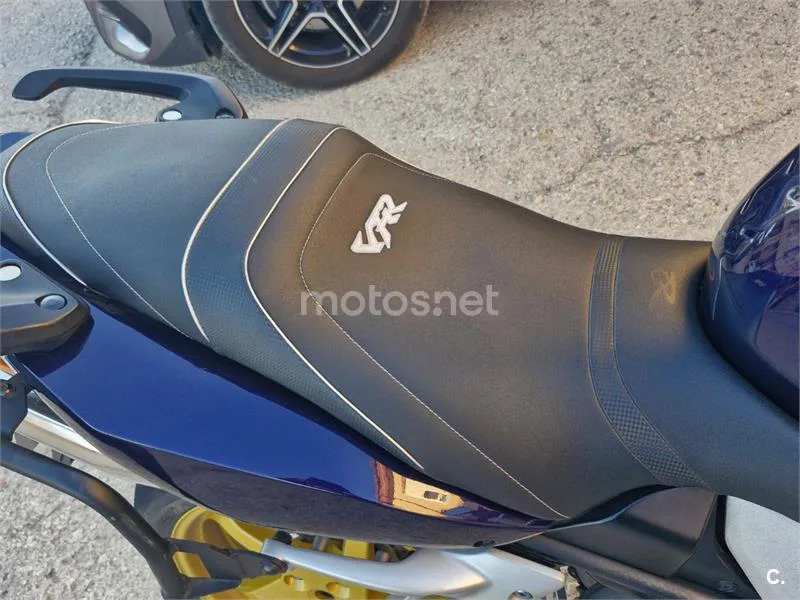 Honda VFR800F - Vista 8