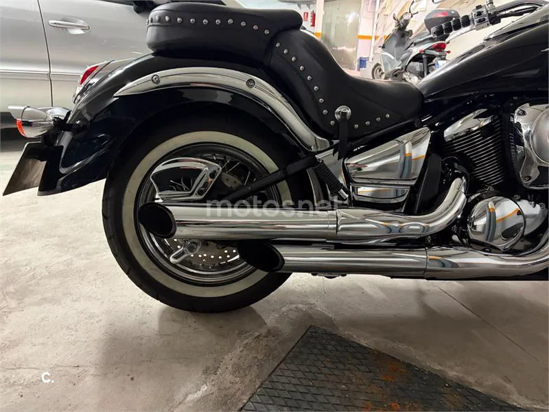 Kawasaki VN900 Classic - Vista 3