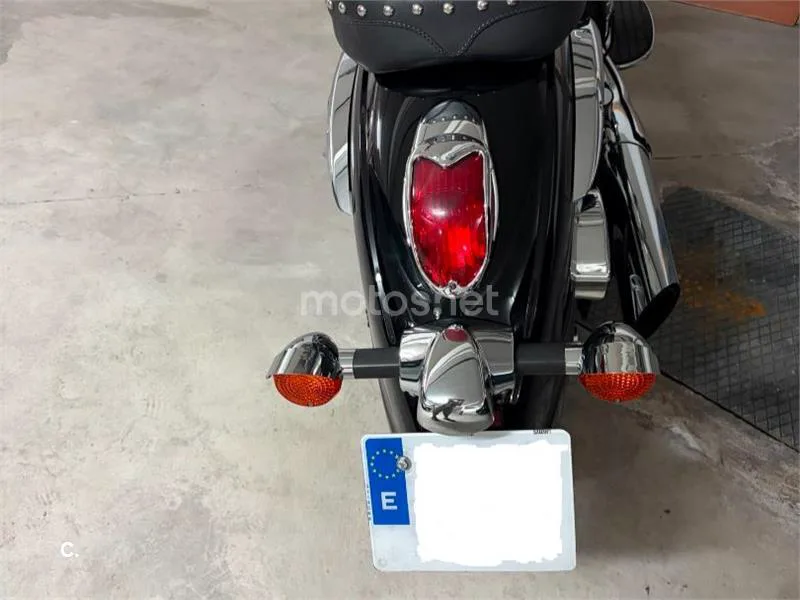 Kawasaki VN900 Classic - Vista 8